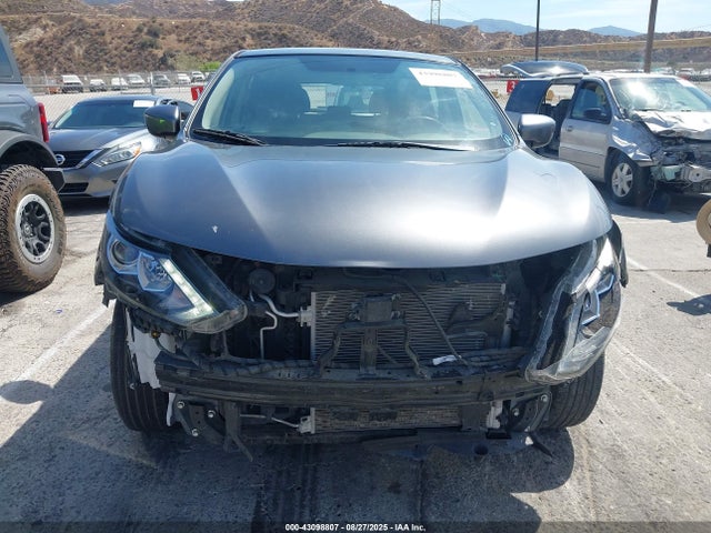 JN1BJ1CP9KW527753 Nissan ROGUE SPORT