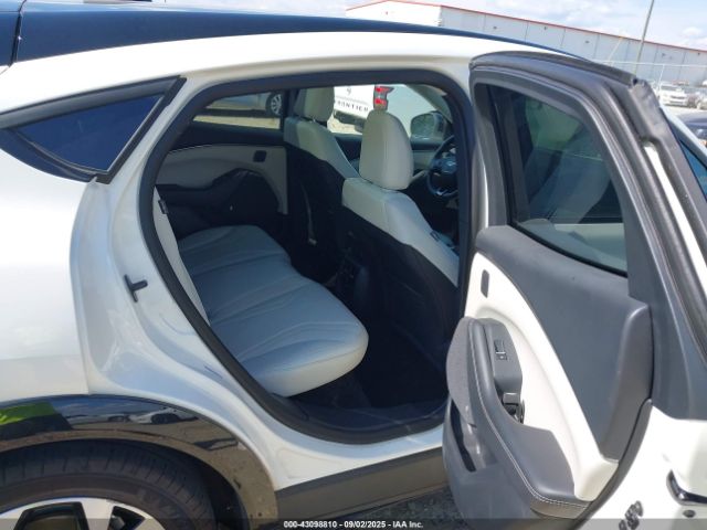 2022 FORD MUSTANG MACH-E 3FMTK3RM7NMA55740 Photo 7