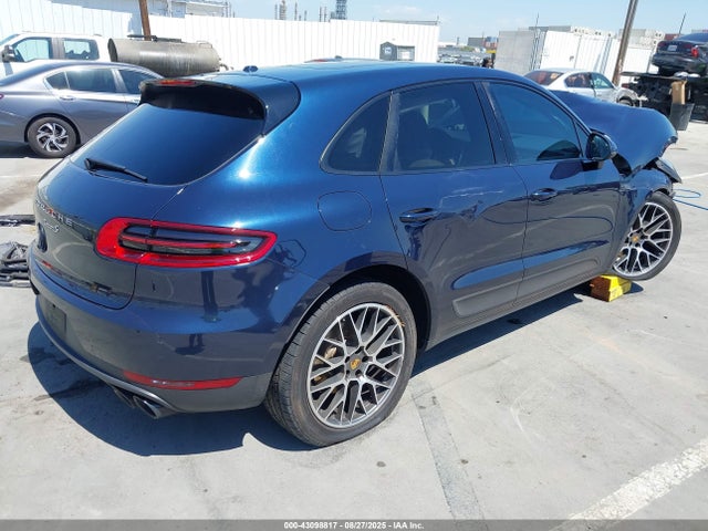 Porsche Macan 2018 WP1AA2A52JLB14796 Image 4