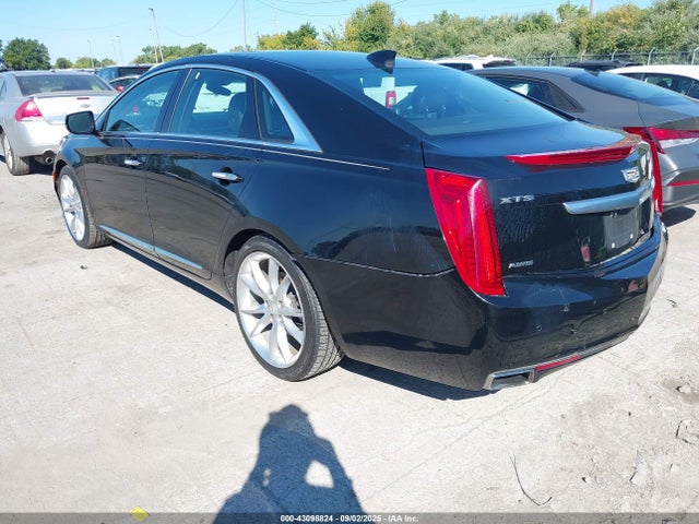2017 CADILLAC XTS 2G61R5S35H9165688 Photo 2