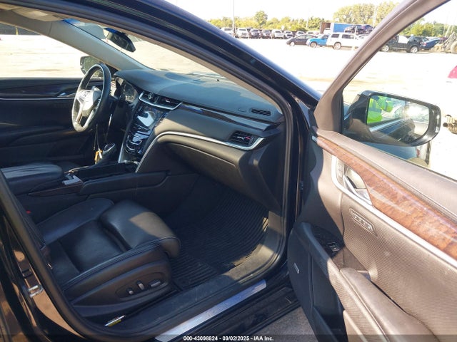 2017 CADILLAC XTS 2G61R5S35H9165688 Photo 4