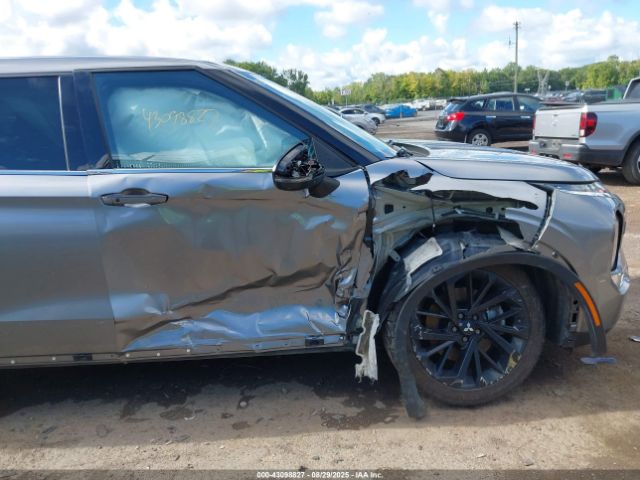 2022 MITSUBISHI OUTLANDER JA4J4UA85NZ068926 Photo 5