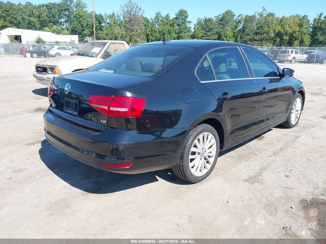 3VWD17AJ9FM319821 Volkswagen 1.8t