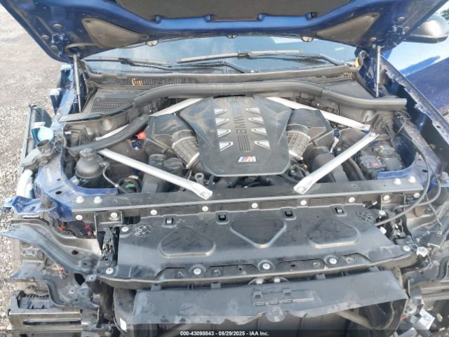 2024 BMW X7 5UX33EM03R9S83884 Photo 9