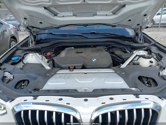 BMW X3 2021 5UXTY5C06M9F81764 Image 10