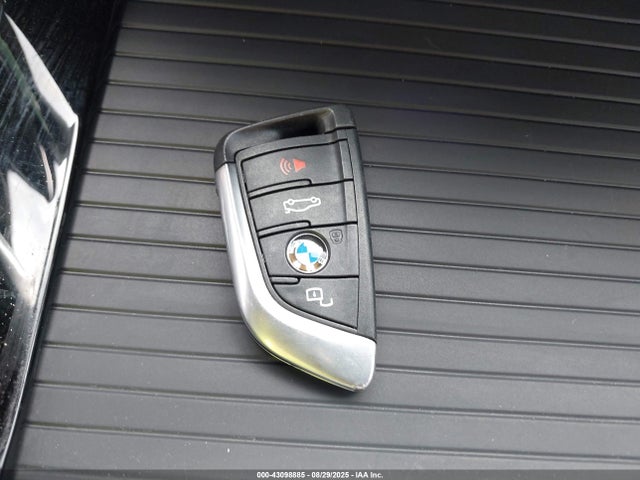 BMW X3 2021 5UXTY5C06M9F81764 Image 11