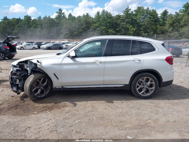 BMW X3 2021 5UXTY5C06M9F81764 Image 14