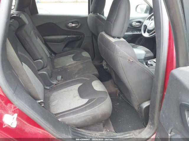 Jeep Cherokee Sport 2016 1C4PJMAB1GW214070 Image 8