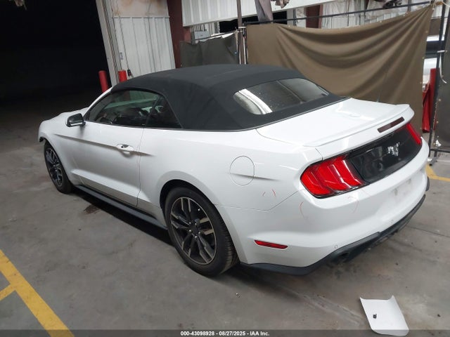 Ford 2.3l 4v premium fuel 2018 1FATP8UH1J5145274 Image 14