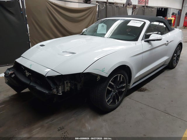 Ford 2.3l 4v premium fuel 2018 1FATP8UH1J5145274 Image 2