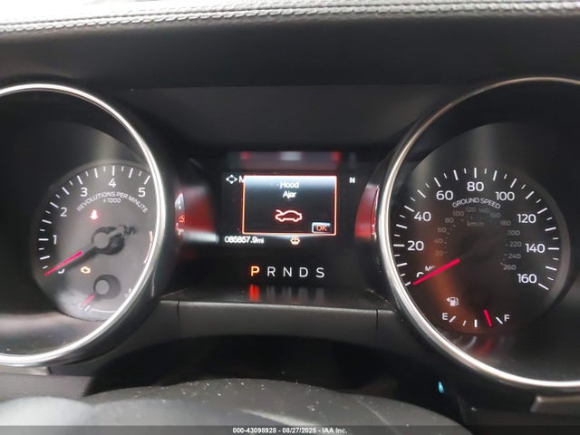Ford 2.3l 4v premium fuel 2018 1FATP8UH1J5145274 Image 7