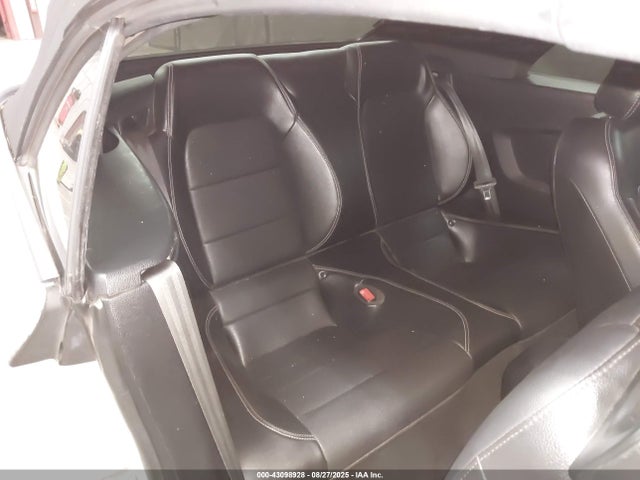 Ford 2.3l 4v premium fuel 2018 1FATP8UH1J5145274 Image 8