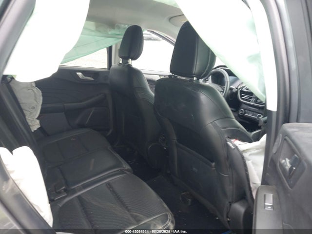 1FMCU9H67MUA12106 Ford dragon di tc