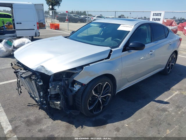 Nissan 2024 2024 1N4BL4CV7RN322591 Image 2