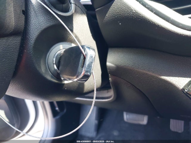 3KPF34AD5KE037419 KIA mpi nu