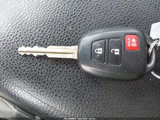 Toyota 2ar-fe 2015 2T3RFREV7FW257272 Image 11