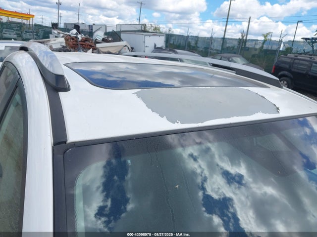 Toyota 2ar-fe 2015 2T3RFREV7FW257272 Image 18