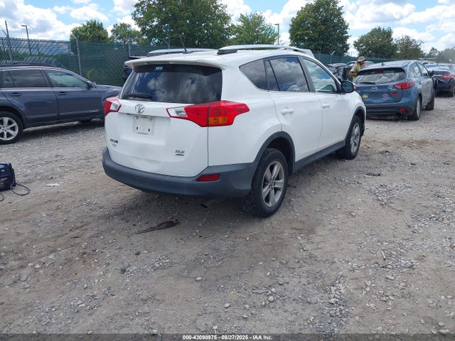 Toyota 2ar-fe 2015 2T3RFREV7FW257272 Image 4