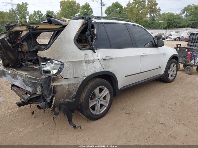 2013 Bmw X5 Xdrive35i/xdrive35i Premium/xdrive35i Sport Activity მანქანა იყიდება აუქციონზე, vin: 5UXZV4C52D0E08224, აუქციონის ნომერი: 43099006
