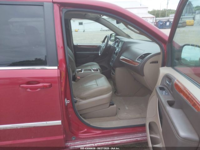 2016 CHRYSLER TOWN & COUNTRY 2C4RC1BG0GR188050 Photo 4