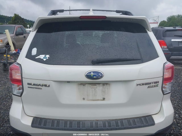 Subaru naturally aspirated u5 2017 JF2SJADC7HH538287 Image 16
