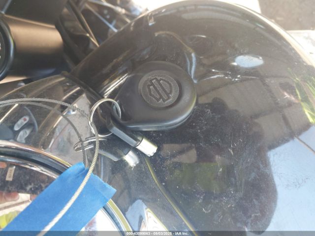 2013 HARLEY-DAVIDSON FLHTK 1HD1KEM17DB630475 Photo 10