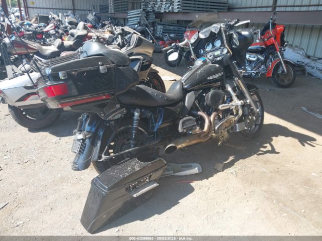 2013 HARLEY-DAVIDSON FLHTK 1HD1KEM17DB630475 Photo 3