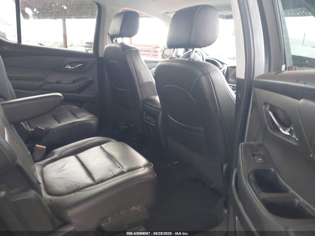 1GNEVHKWXMJ221863 Chevrolet lfy