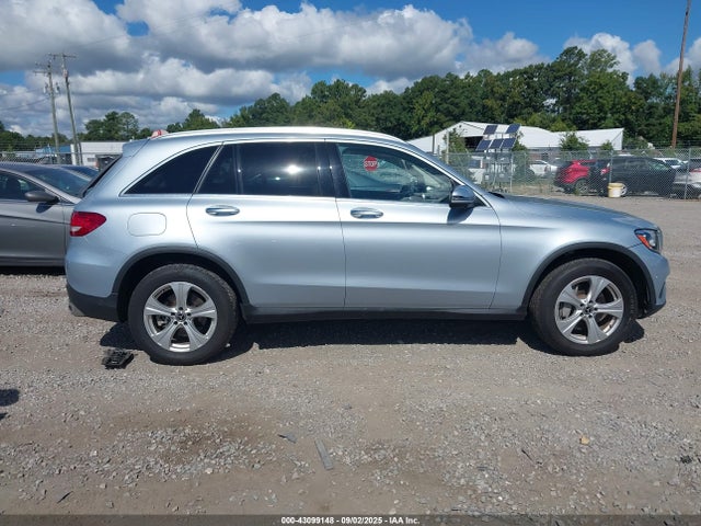 WDC0G4JBXHF254630 Mercedes-Benz m274