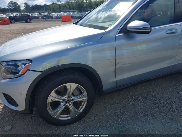 WDC0G4JBXHF254630 Mercedes-Benz m274