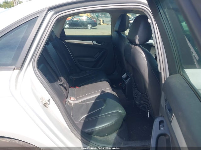 2010 AUDI A4 WAUDFAFL2AN070916 Photo 7