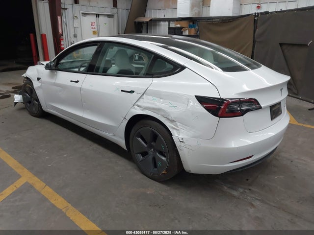 2022 TESLA MODEL 3 5YJ3E1EB3NF336541 Photo 2