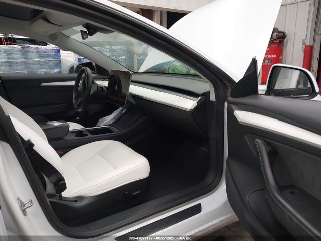 2022 TESLA MODEL 3 5YJ3E1EB3NF336541 Photo 4
