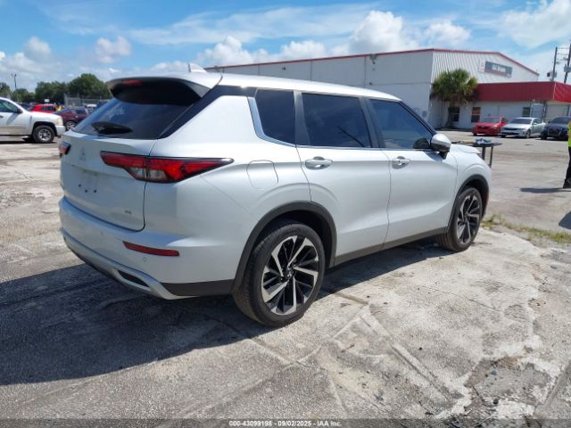 2024 MITSUBISHI OUTLANDER JA4J3VA89RZ019582 Photo 3