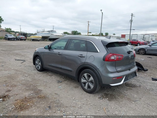 KNDCB3LC1H5068899 KIA gdi
