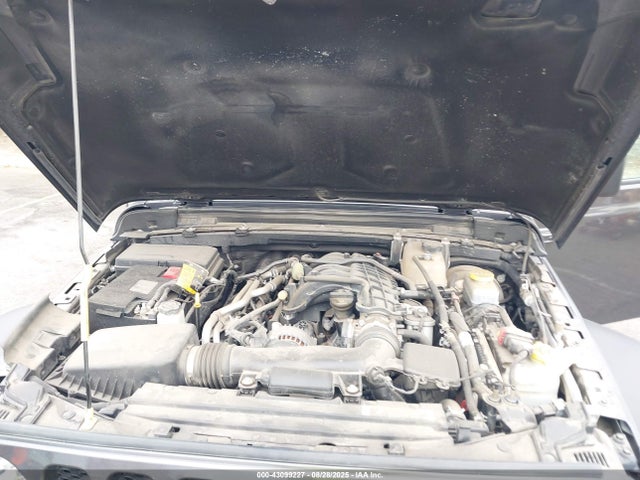 1C4HJXDG7NW174409 Jeep 2022