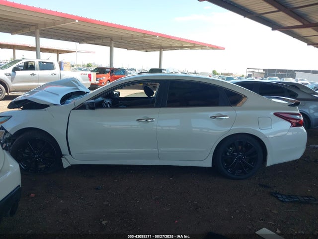 1N4AL3AP0HC268295 Nissan Altima
