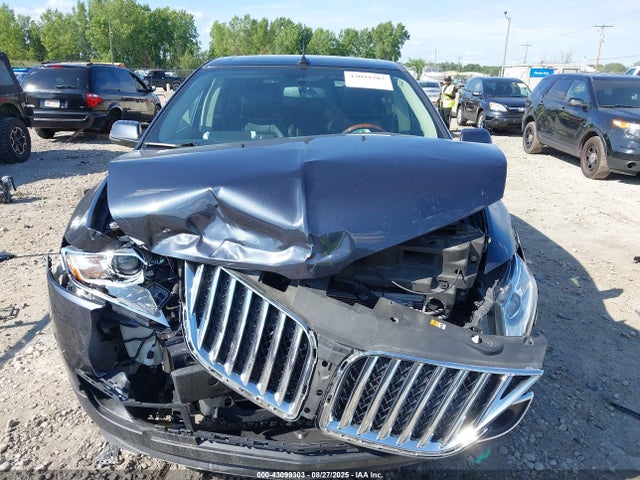 2LMDJ8JK1EBL03825 Lincoln MKX