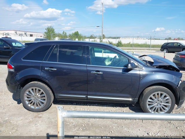 2LMDJ8JK1EBL03825 Lincoln MKX