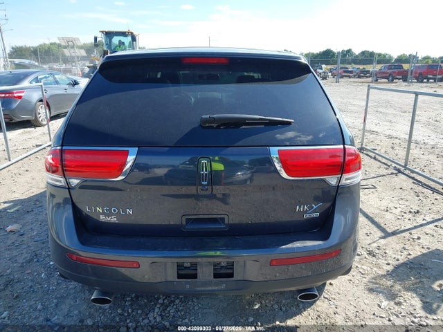 2LMDJ8JK1EBL03825 Lincoln MKX