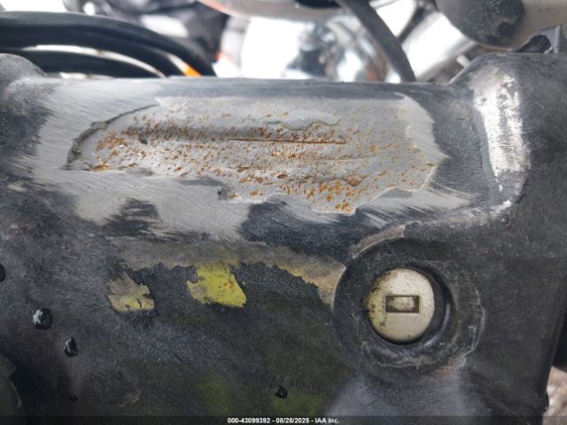 2021 HARLEY-DAVIDSON FLHC 1HD1YAJ10MB047578 Photo 9