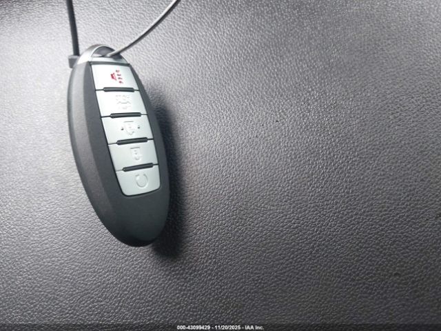 2025 CHEVROLET SILVERADO 1500 1GCPKKEK1SZ253938 Photo 10