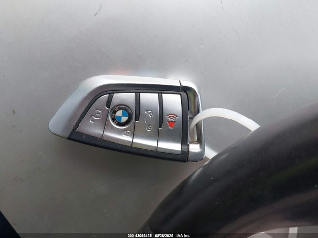 WBSGV0C00PCL91924 BMW M8