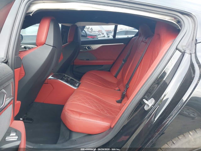 WBSGV0C00PCL91924 BMW M8