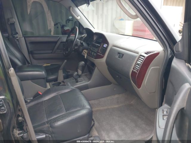 2001 MITSUBISHI MONTERO JA4MW51R71J031911 Photo 4