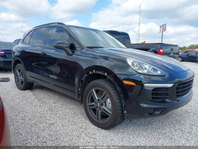 2016 PORSCHE CAYENNE WP1AB2A29GLA94977 Photo 0
