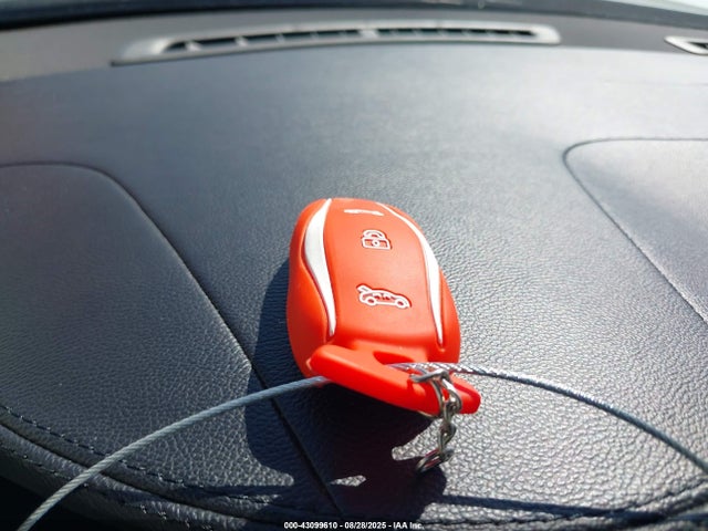 2014 TESLA MODEL S 5YJSA1H13EFP37940 Photo 10