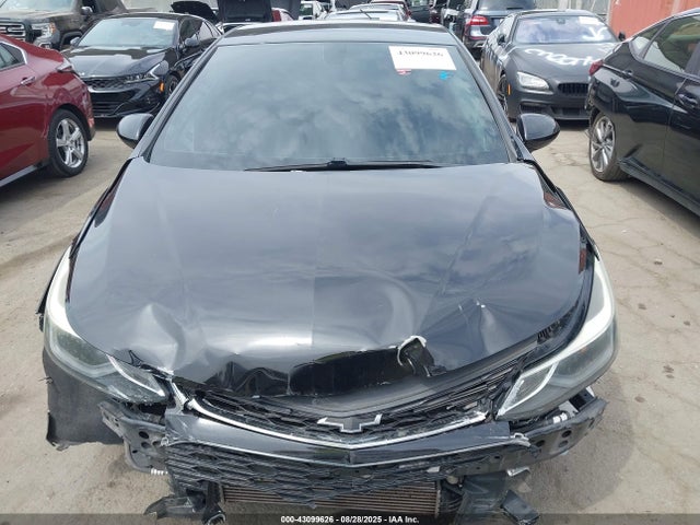 1G1BE5SM5H7206885 Chevrolet Cruze Lt Auto