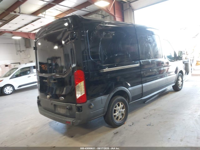 Ford 2016 2016 1FTYR2CM8GKB54439 Image 4