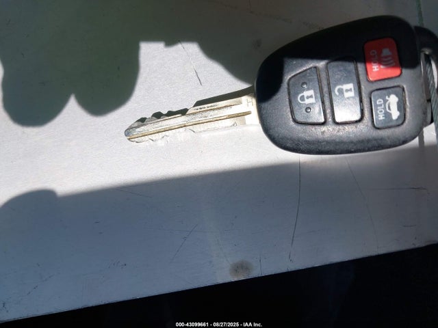 5YFBURHE7FP205783 Toyota 2zr-fe
